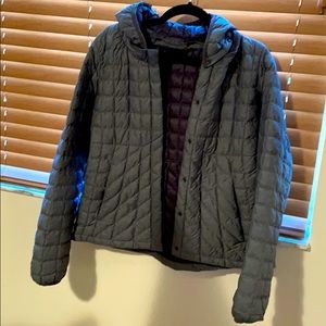 North face light weight puffer
